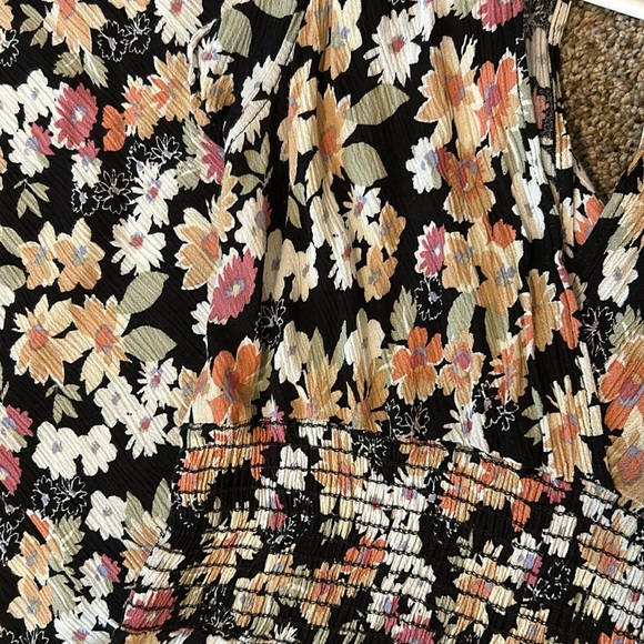 Sundress - Picture 7 of 8